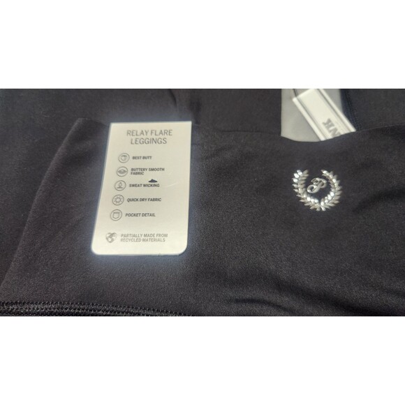 NWT Victoria's Secret Small Black Relay Flare Leggings - Picture 3 of 9